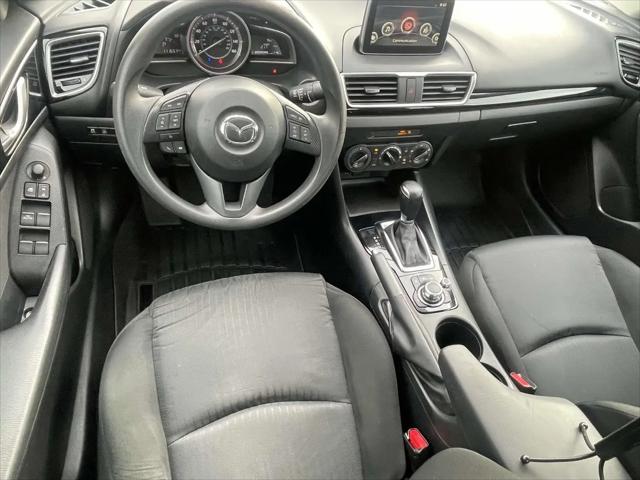 2015 Mazda Mazda3 i Sport