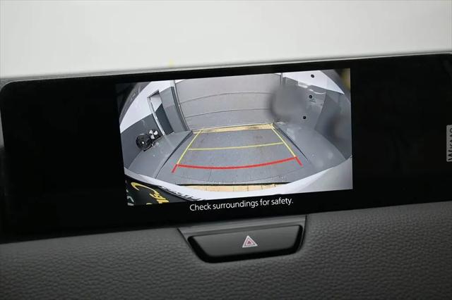 2025 Mazda X-90 Premium Sport
