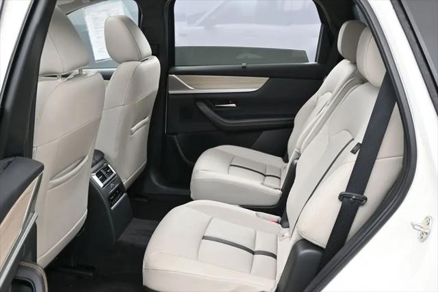 2025 Mazda X-90 Premium Sport