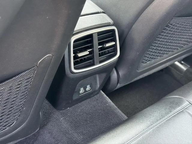 2025 Genesis G70 2.5T AWD