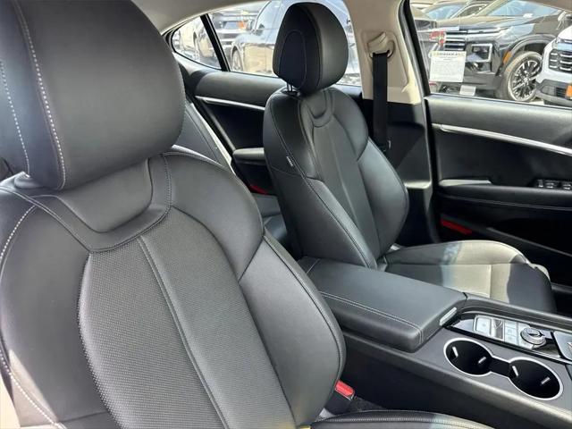 2025 Genesis G70 2.5T AWD