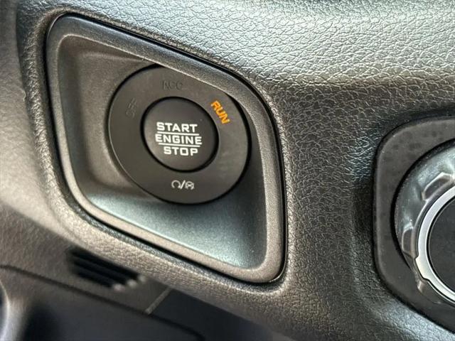 2025 Jeep Wrangler 4-Door Summit 4x4