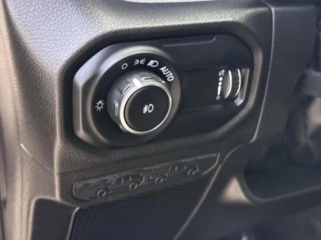 2025 Jeep Wrangler 4-Door Summit 4x4