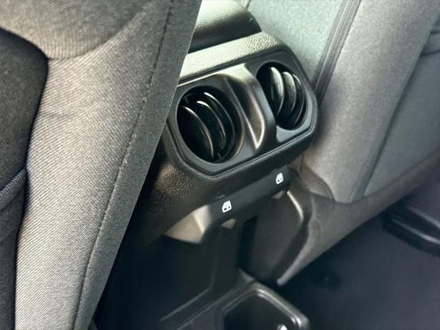 2025 Jeep Wrangler 4-Door Summit 4x4