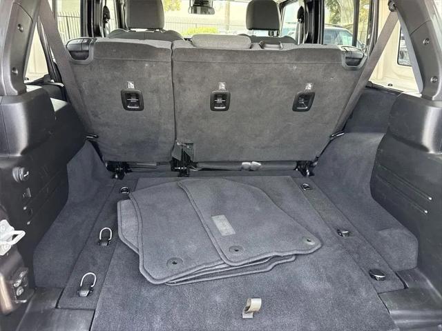 2025 Jeep Wrangler 4-Door Summit 4x4
