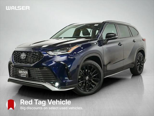 2025 Toyota Highlander XSE for sale in Burnsville, MN