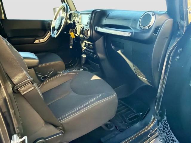 2017 Jeep Wrangler Unlimited Sahara 4x4