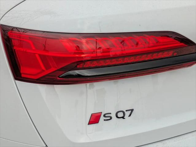 2026 Audi SQ7 Premium Plus TFSI quattro tiptronic