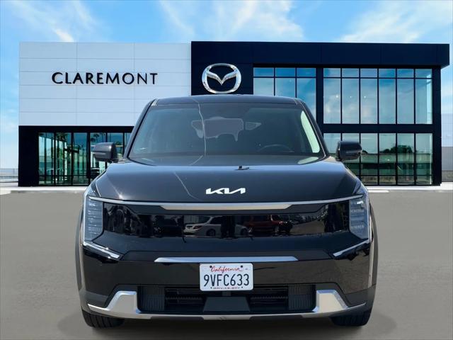 2026 Kia EV9 Light Long Range