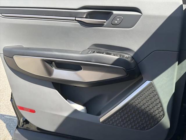 2026 Kia EV9 Light Long Range