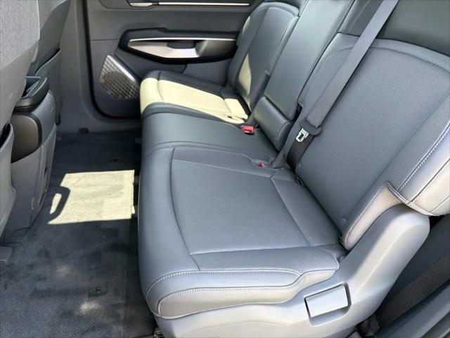 2026 Kia EV9 Light Long Range