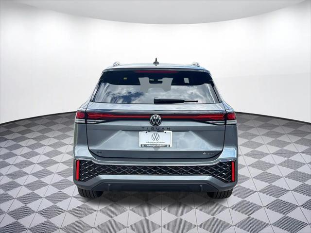 2026 Volkswagen Tiguan SE R-Line Black
