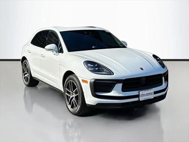 2026 Porsche Macan Macan