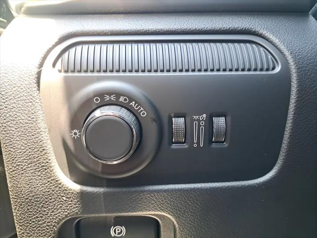 2026 Jeep Grand Wagoneer Summit Obsidian 4x4