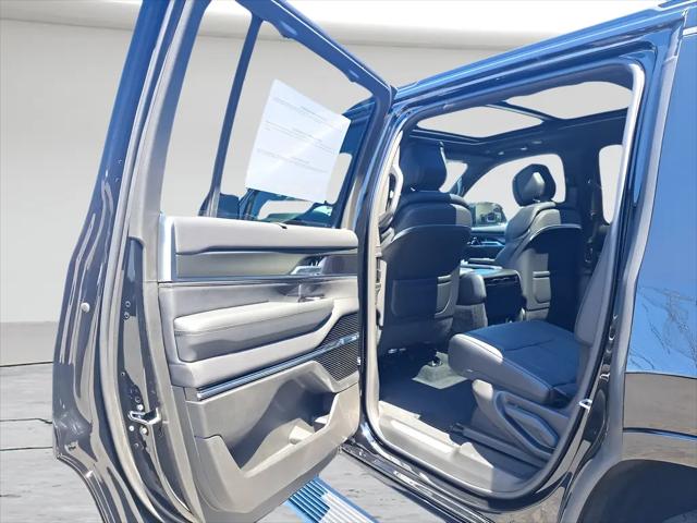 2026 Jeep Grand Wagoneer Summit Obsidian 4x4