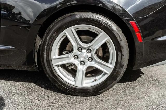 2023 Chevrolet Camaro RWD Coupe 1LT