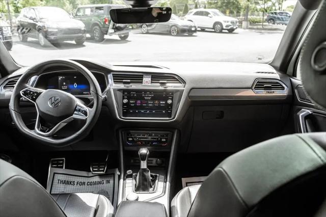 2022 Volkswagen Tiguan 2.0T SE R-Line Black