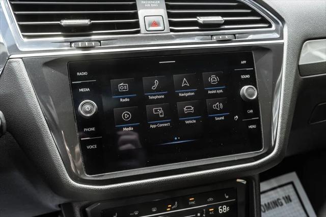 2022 Volkswagen Tiguan 2.0T SE R-Line Black