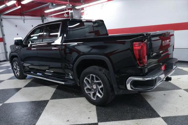 2023 GMC Sierra 1500 2WD Crew Cab Short Box SLT