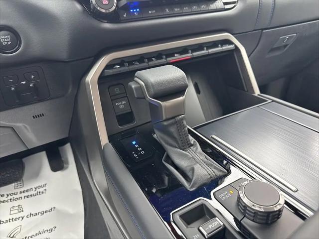 2026 Toyota Tundra Platinum CrewMax 5.5' Bed