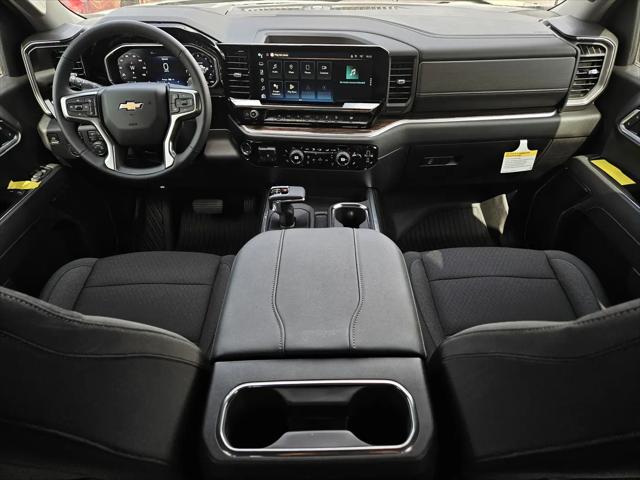 2026 Chevrolet Silverado 1500 4WD Crew Cab Standard Bed LT