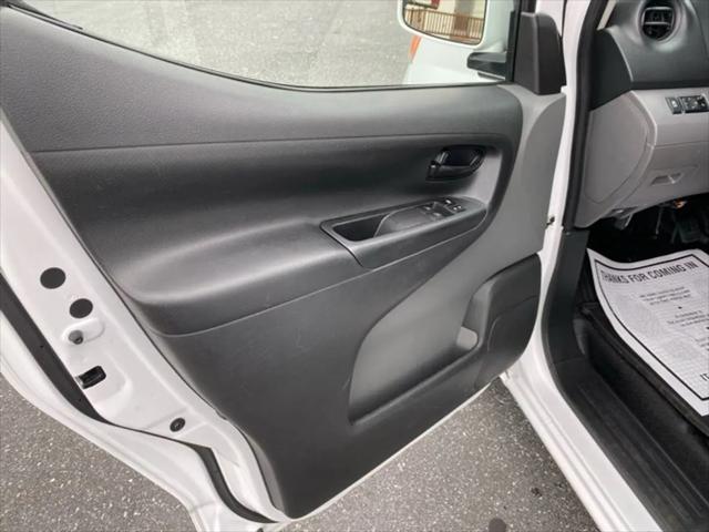 2021 Nissan NV200 Compact Cargo SV Xtronic CVT