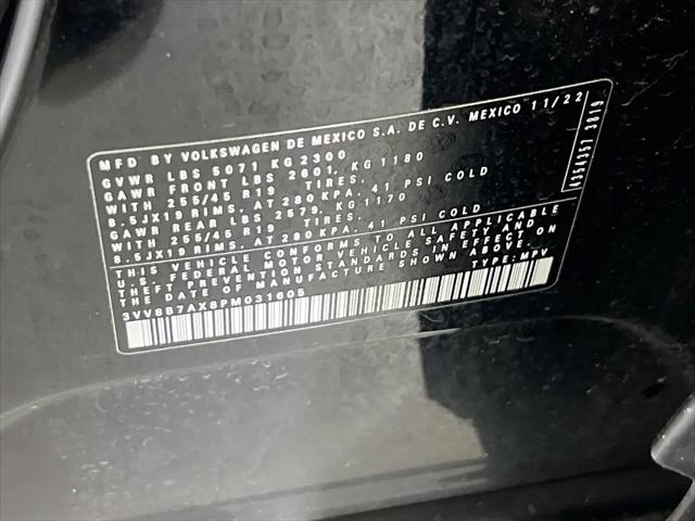 2023 Volkswagen Tiguan 2.0T SE R-Line Black