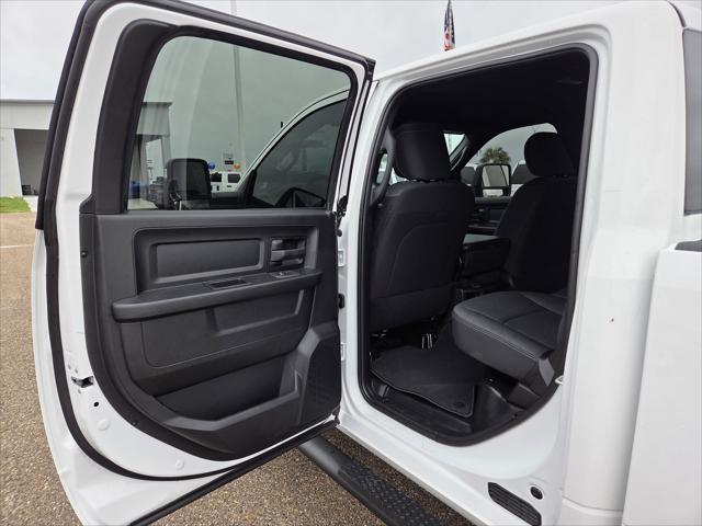 2026 Ram 2500 Tradesman Crew Cab 4x4 8' Box