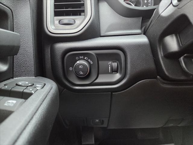 2026 Ram 2500 Tradesman Crew Cab 4x4 8' Box