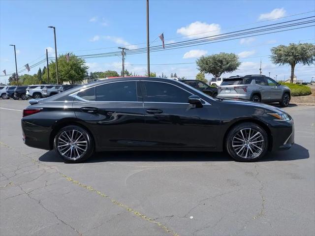 2024 Lexus ES 300h ES 300h