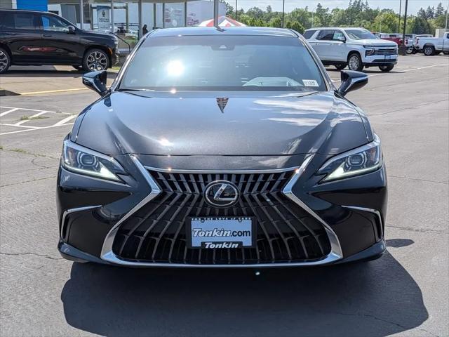 2024 Lexus ES 300h ES 300h