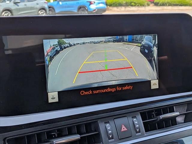 2024 Lexus ES 300h ES 300h
