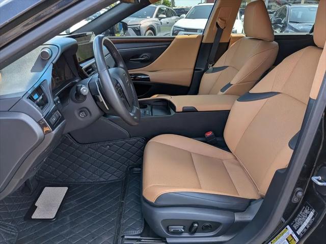 2024 Lexus ES 300h ES 300h