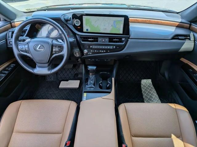 2024 Lexus ES 300h ES 300h