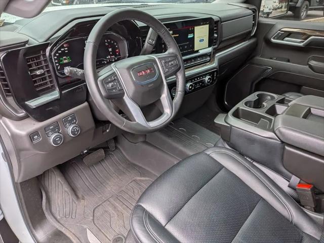 2024 GMC Sierra 1500 4WD Crew Cab Short Box Elevation with 3SB