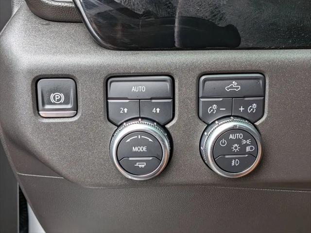 2024 GMC Sierra 1500 4WD Crew Cab Short Box Elevation with 3SB