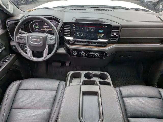 2024 GMC Sierra 1500 4WD Crew Cab Short Box Elevation with 3SB