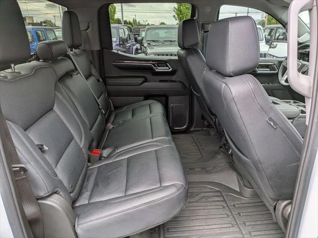 2024 GMC Sierra 1500 4WD Crew Cab Short Box Elevation with 3SB