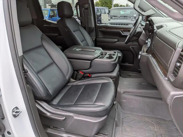 2024 GMC Sierra 1500 4WD Crew Cab Short Box Elevation with 3SB