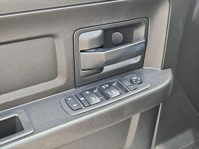 2019 Ram 1500 Classic Tradesman Crew Cab 4x4 5'7" Box