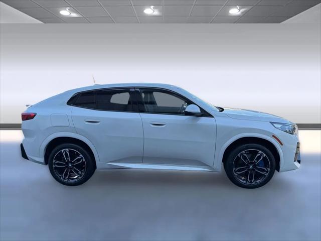 2025 BMW X2 xDrive28i