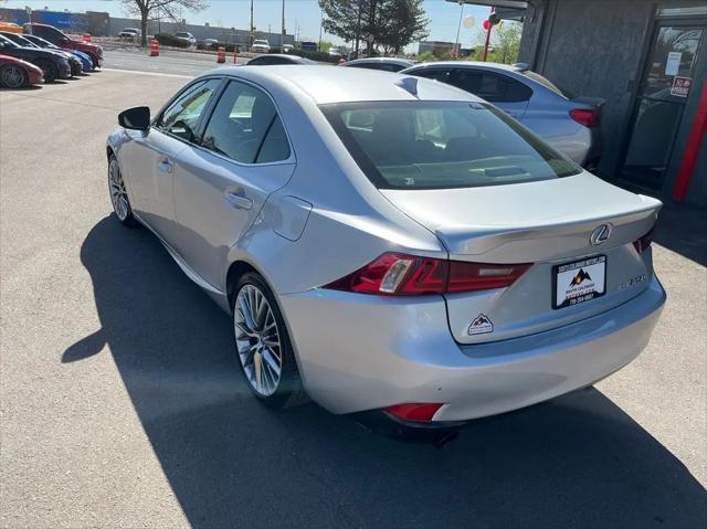 2015 Lexus IS 250 Crafted Line
