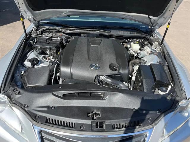 2015 Lexus IS 250 Crafted Line