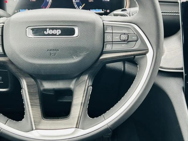 2025 Jeep Grand Cherokee L Limited 4x4