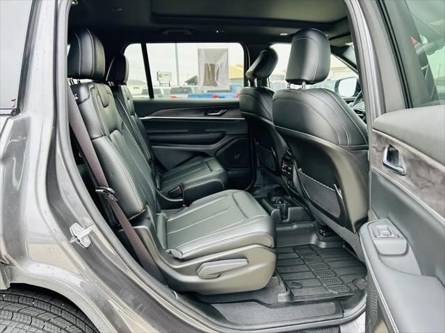 2025 Jeep Grand Cherokee L Limited 4x4