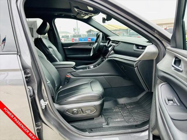 2025 Jeep Grand Cherokee L Limited 4x4