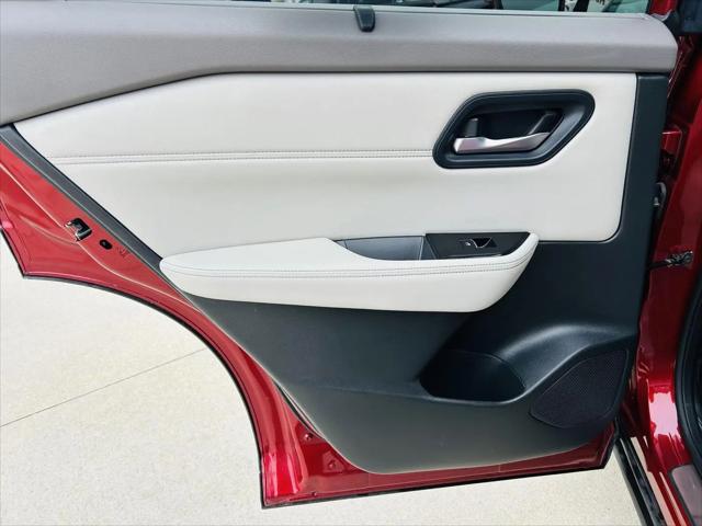2023 Nissan Rogue SL Intelligent AWD