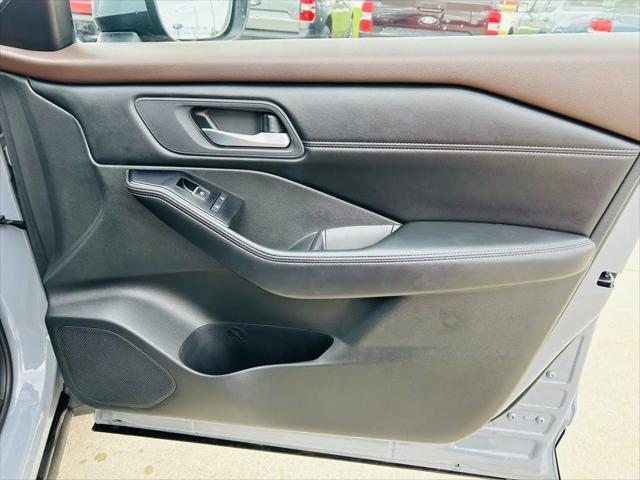 2023 Nissan Rogue SL Intelligent AWD