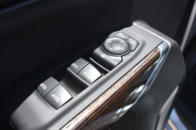 2022 GMC Sierra 1500 Limited 4WD Crew Cab Short Box Elevation