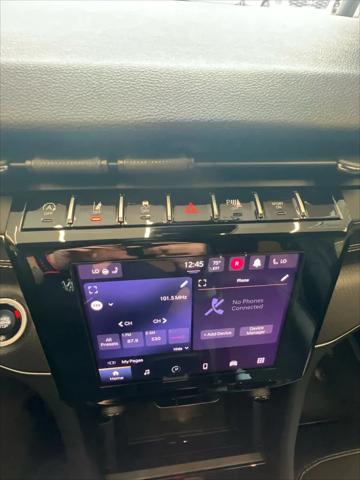 2025 Jeep Grand Cherokee L Altitude 4x4